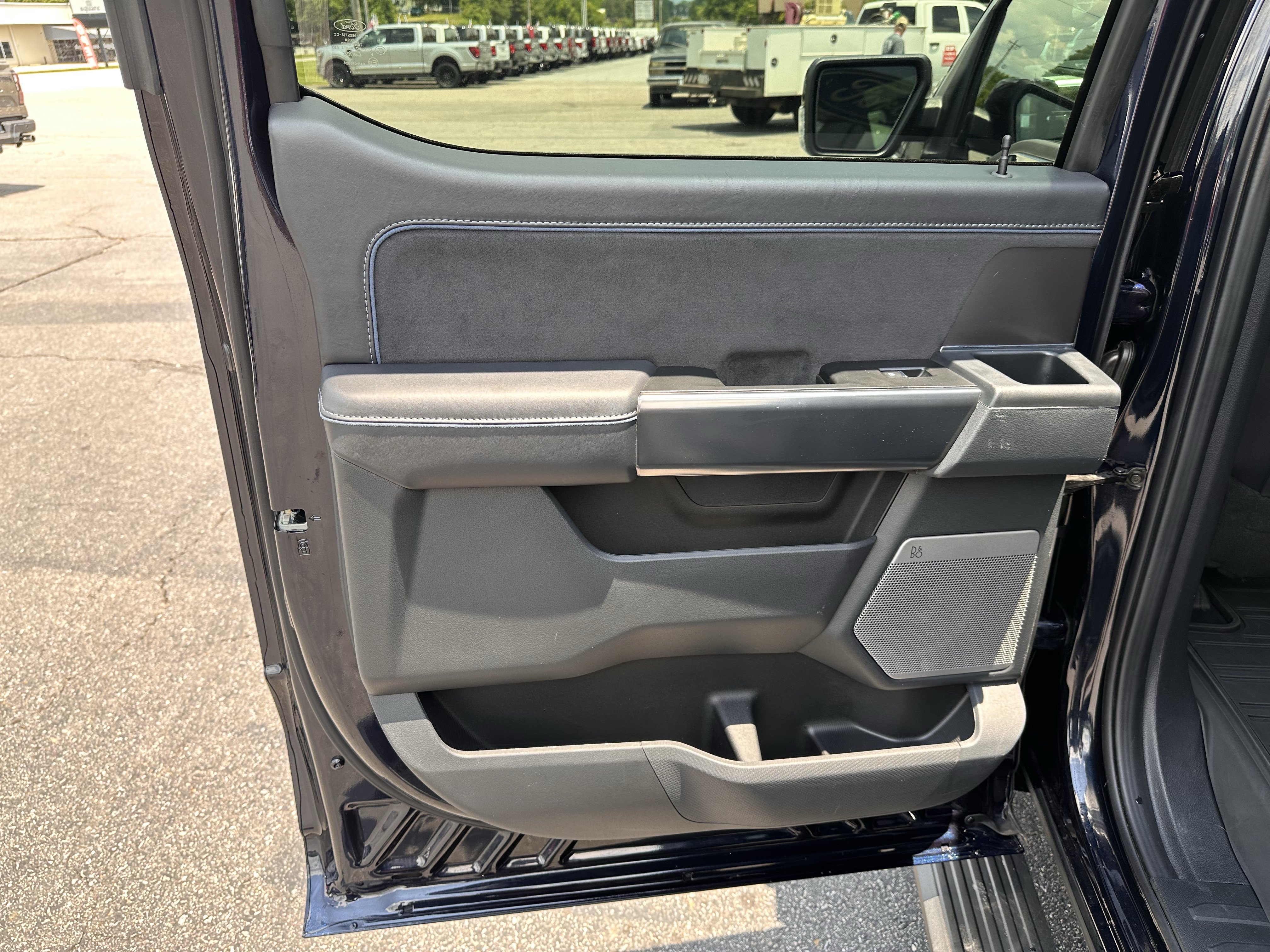 Certified 2025 Ford F150 Platinum AWD/4WD image 14