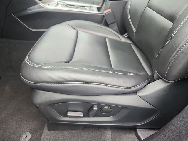 Certified 2023 Ford Explorer XLT w/ Equipment Group 202A AWD/4WD image 23