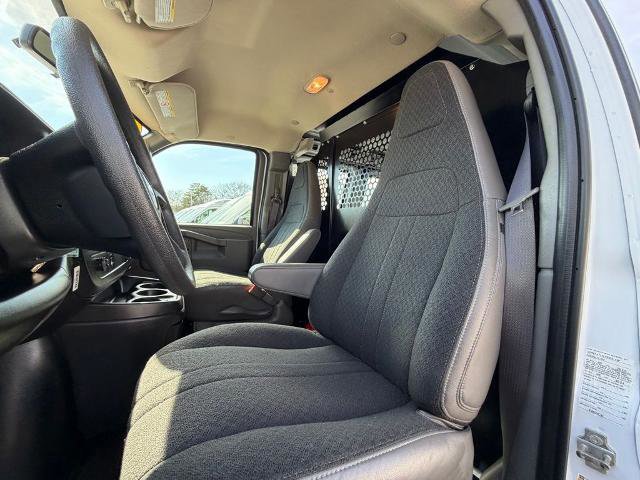 Used 2024 Chevrolet Express 2500 w/ Driver Convenience Package image 8