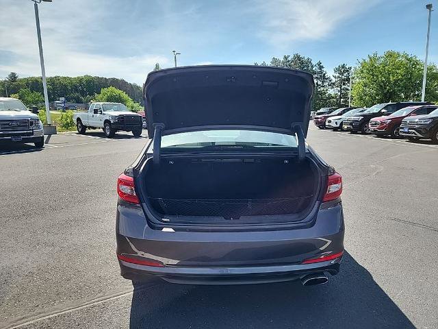 Used 2017 Hyundai Sonata SE w/ Cargo Package FWD image 11