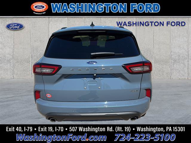 Certified 2024 Ford Escape ST-Line Elite w/ Premium Technology Package AWD/4WD image 3