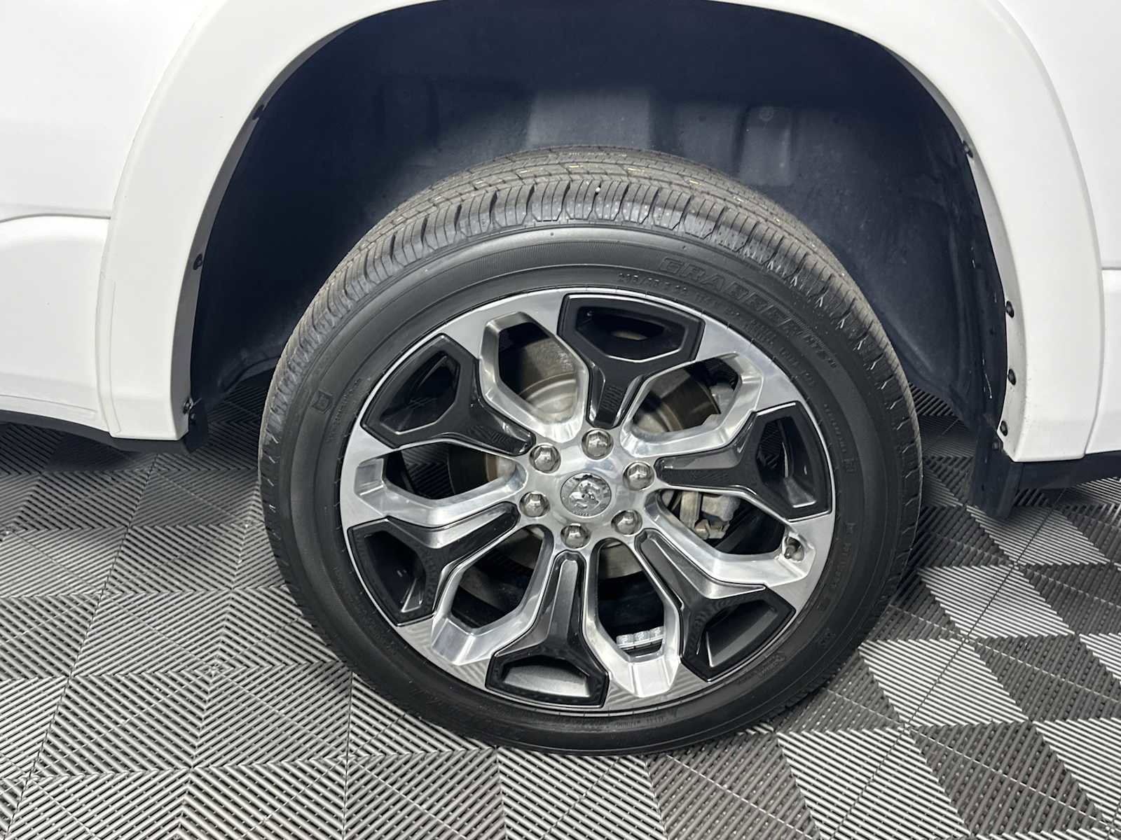 Used 2021 RAM 1500 Limited image 20