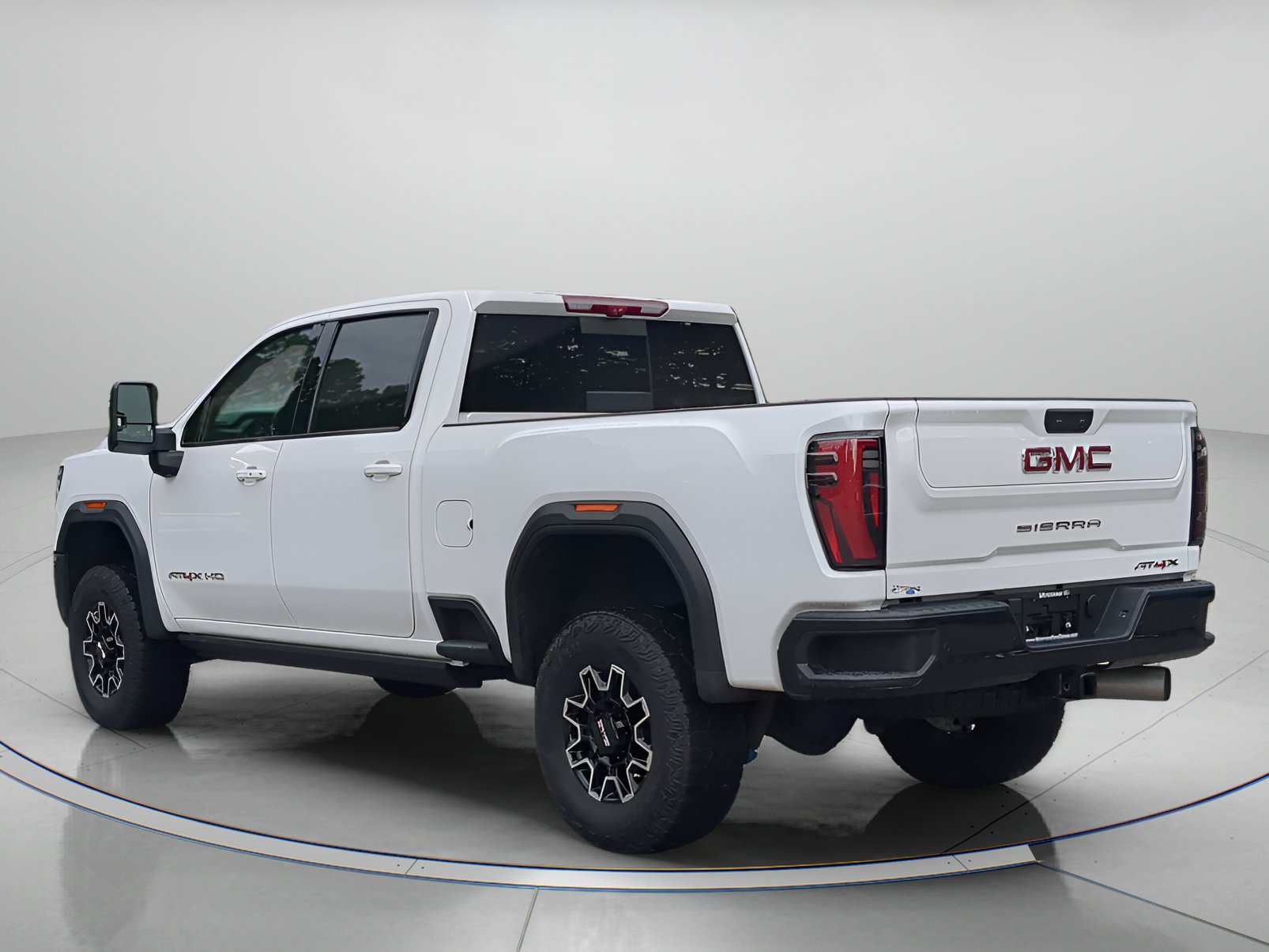 Used 2024 GMC Sierra 2500 AT4X AWD/4WD image 42