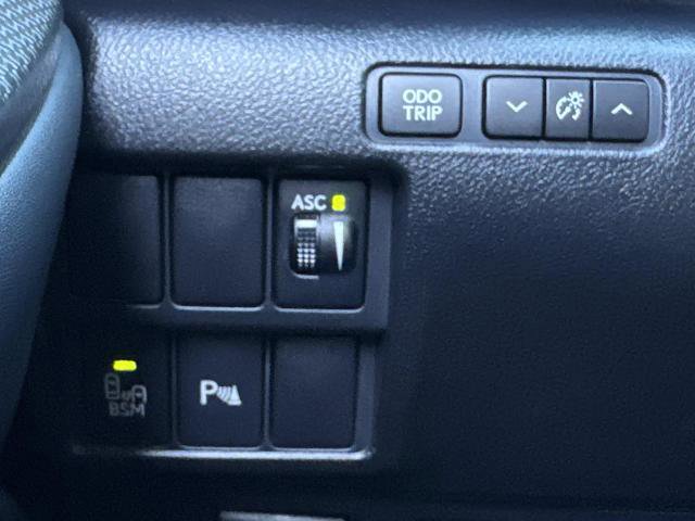 Used 2017 Lexus RC 200t F Sport image 19