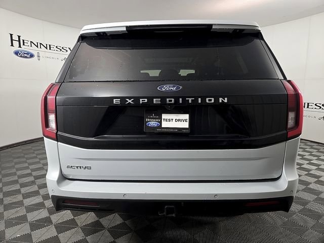 Certified 2025 Ford Expedition Active RWD image 6