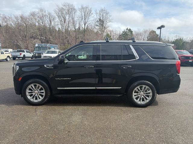 Used 2022 GMC Yukon SLT w/ SLT Premium Package image 2