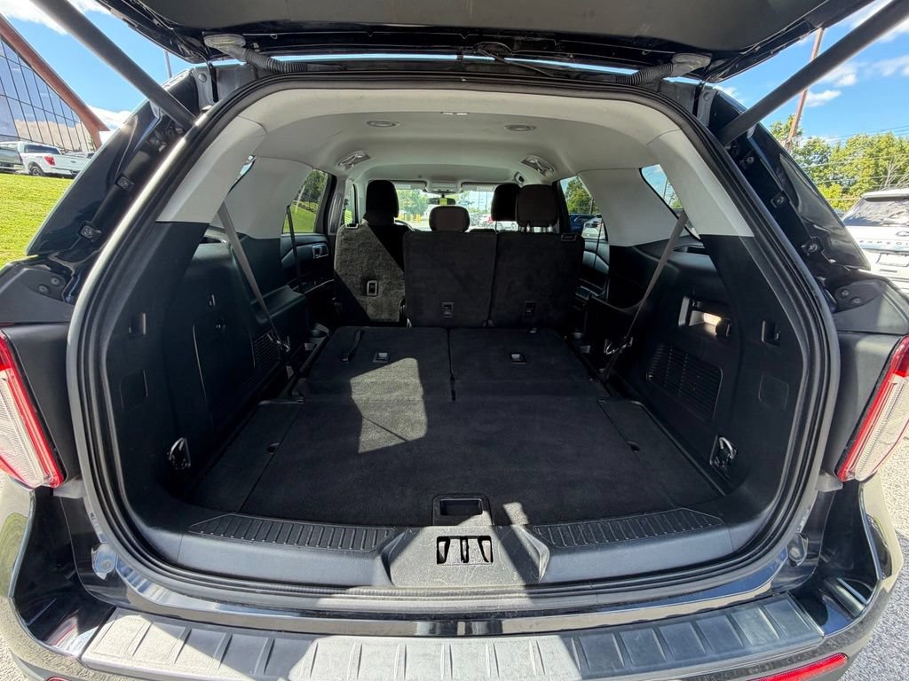 Certified 2023 Ford Explorer XLT AWD/4WD image 42