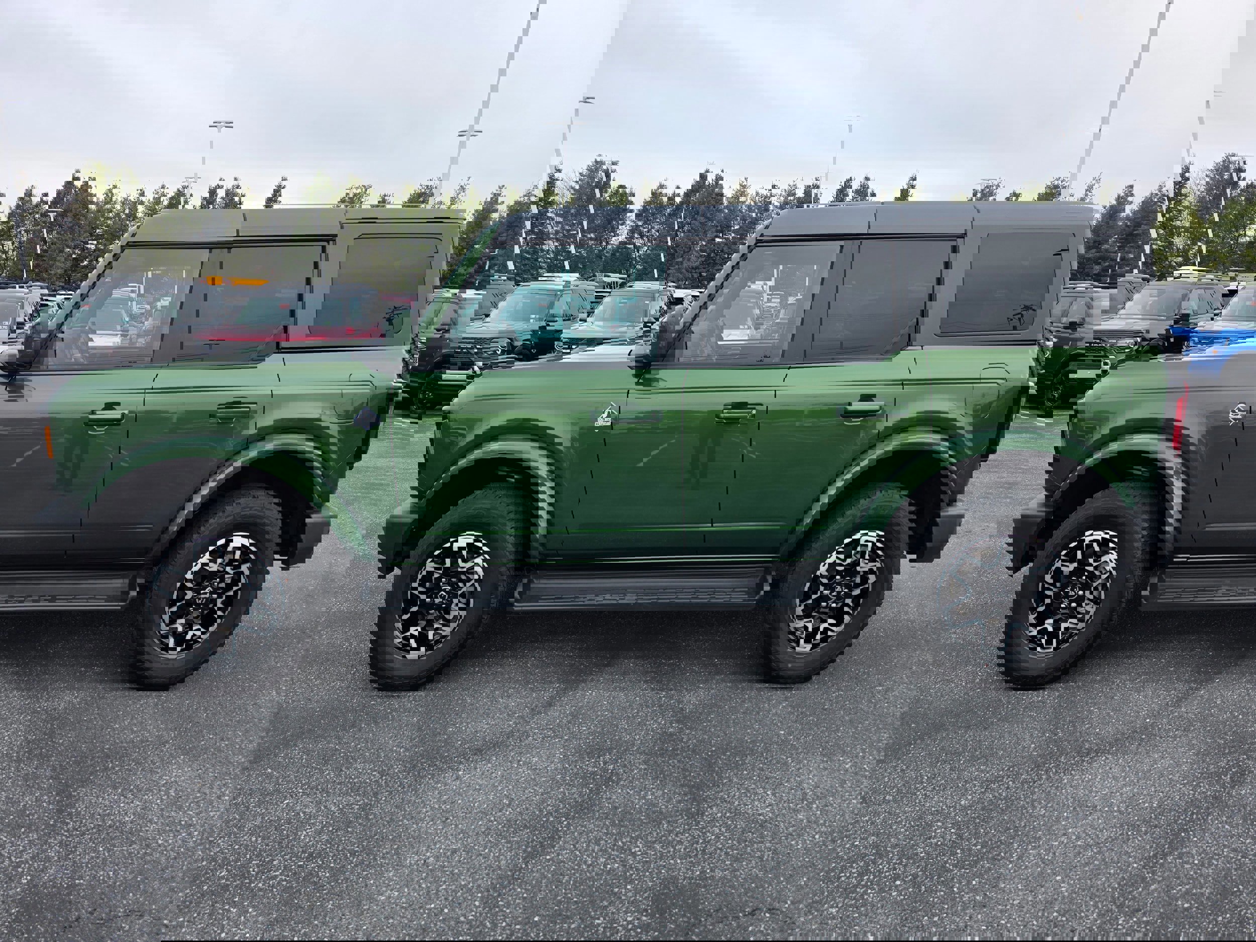 Certified 2025 Ford Bronco Outer Banks image 6