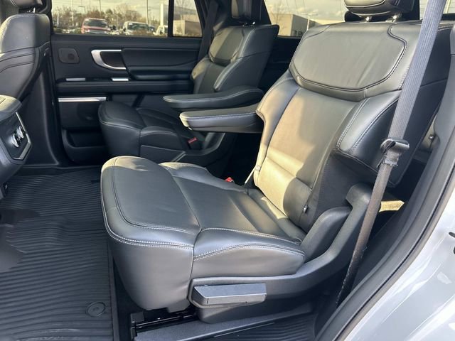 Certified 2025 Ford Expedition Platinum w/ Stealth Performance Package image 20