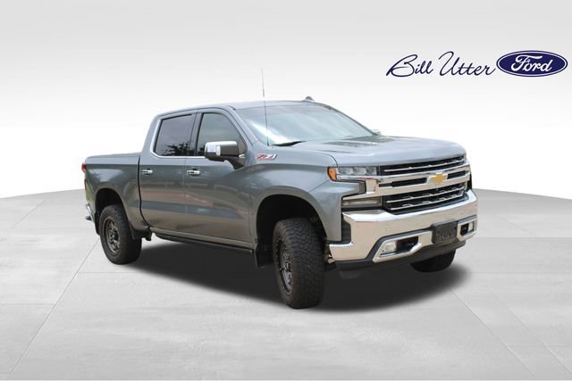 Used 2020 Chevrolet Silverado 1500 LTZ w/ LTZ Plus Package AWD/4WD image 13