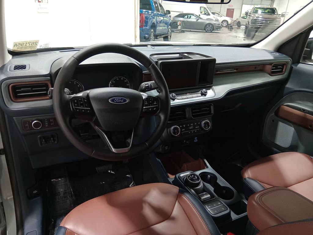 Certified 2024 Ford Maverick Lariat w/ FX4 Off-Road Package AWD/4WD image 15