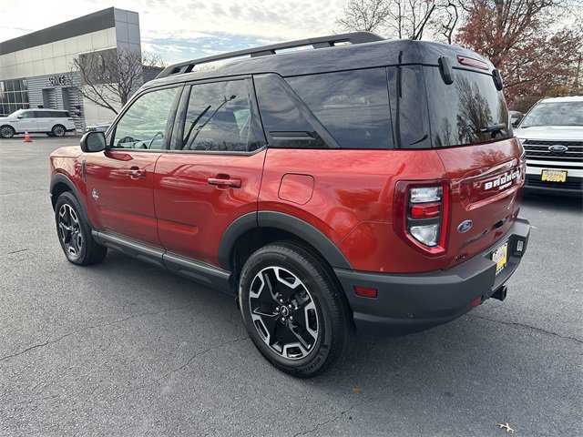 Certified 2023 Ford Bronco Sport Outer Banks w/ Tech Package image 3