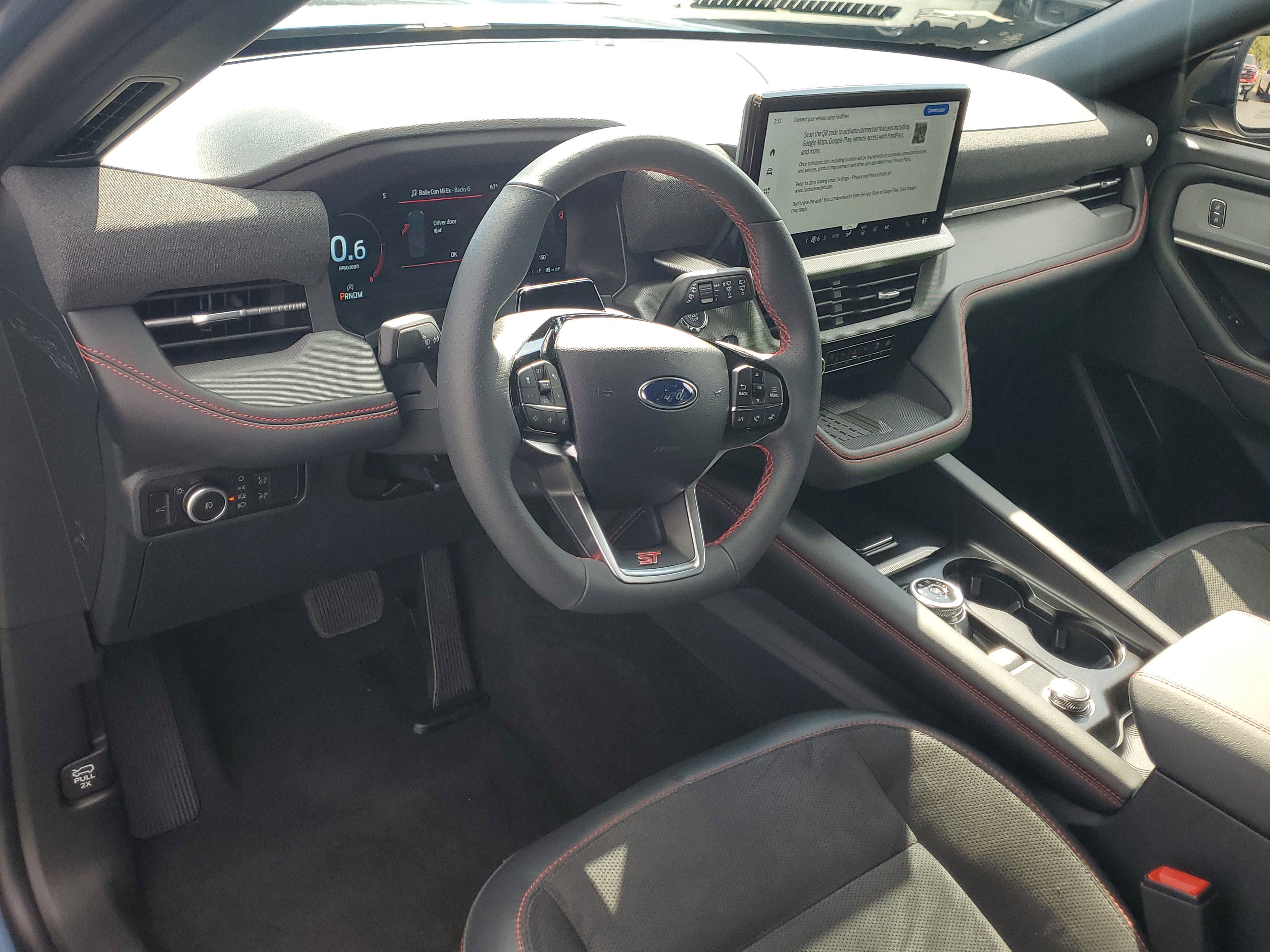 Certified 2025 Ford Explorer ST image 22