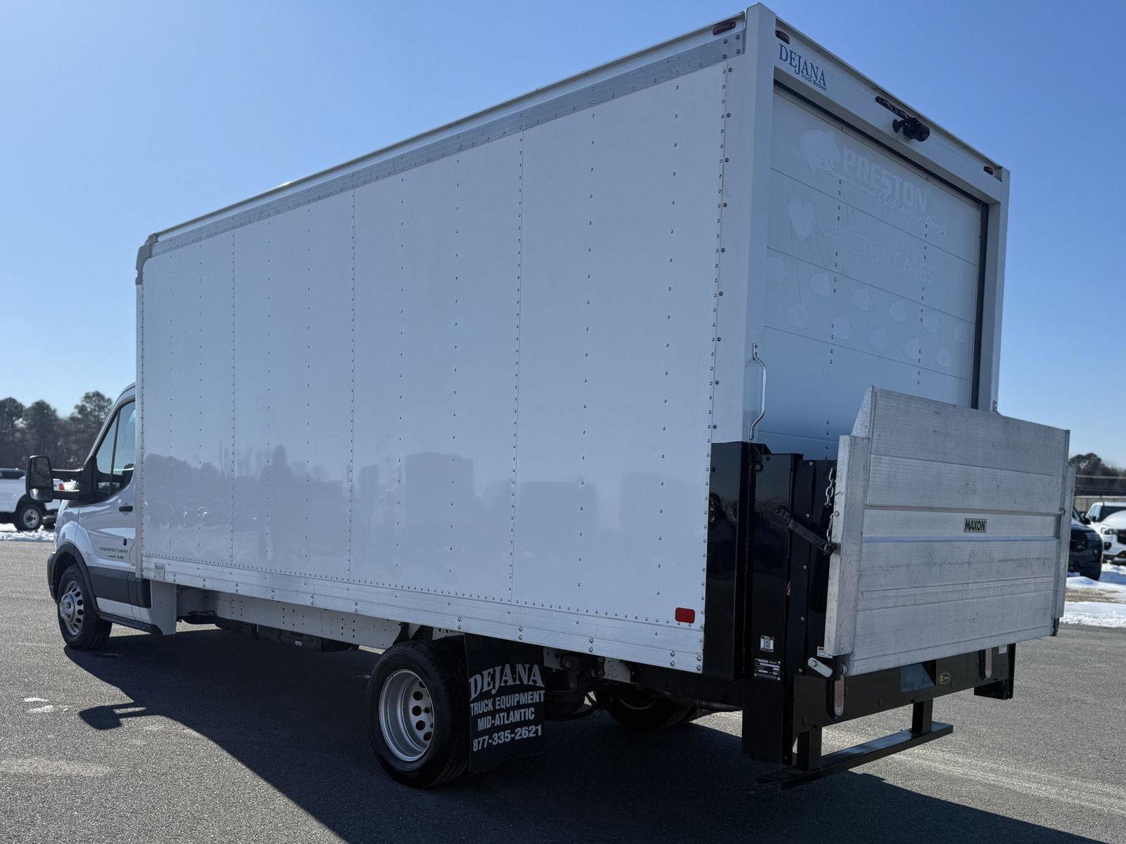 Certified 2022 Ford Transit 350 T350hd w/ Interior Upgrade Package image 3