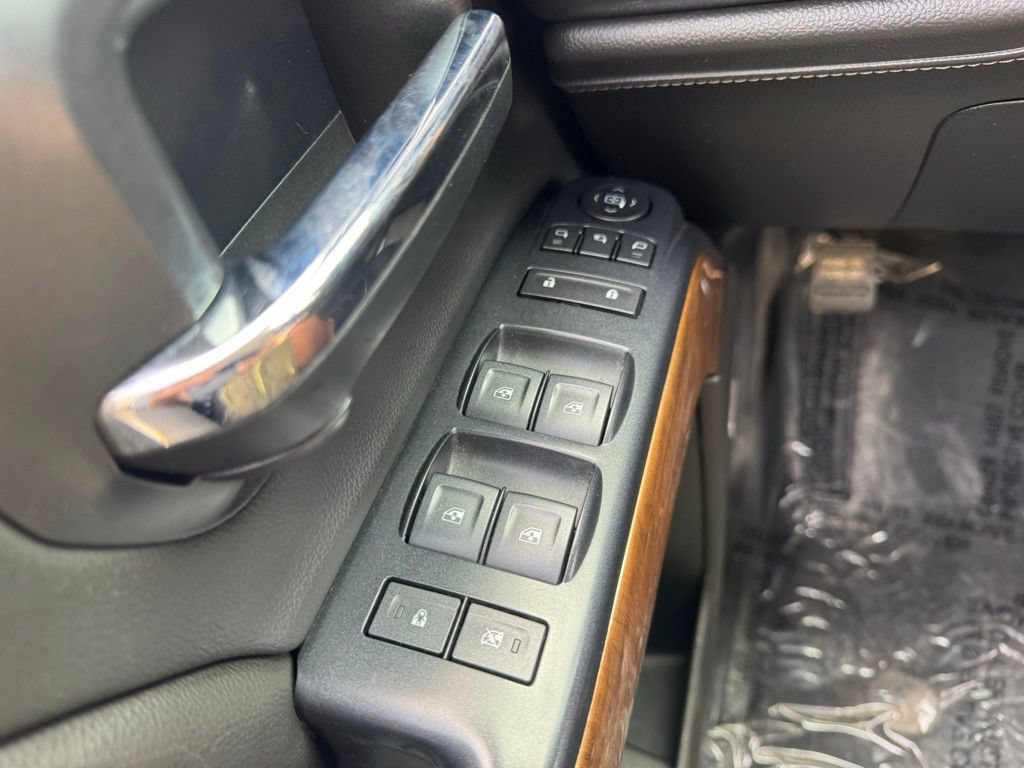 Used 2018 Chevrolet Silverado 1500 LTZ w/ Sport Package AWD/4WD image 32