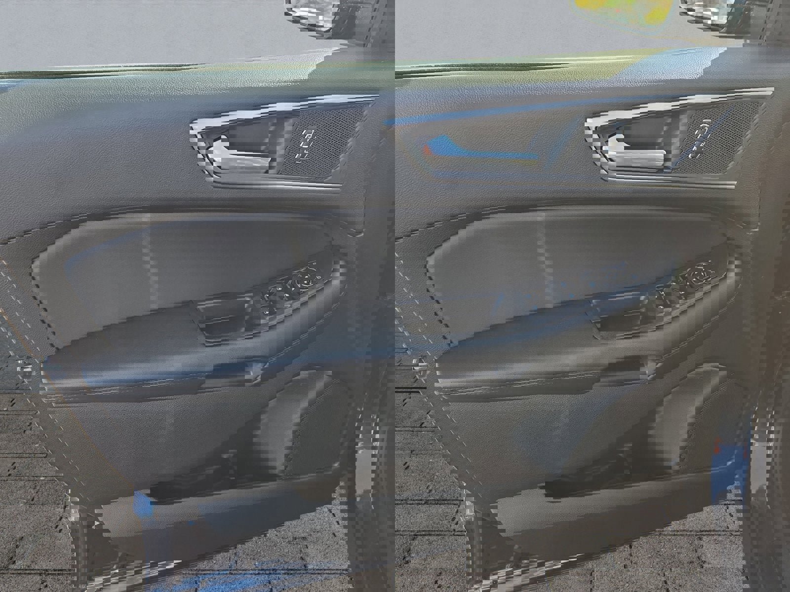 Certified 2022 Ford Edge SEL w/ Convenience Package image 10