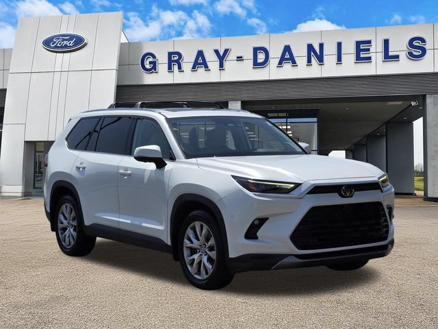 Used 2024 Toyota Grand Highlander FWD image 1