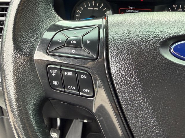 Certified 2017 Ford Explorer XLT FWD image 33
