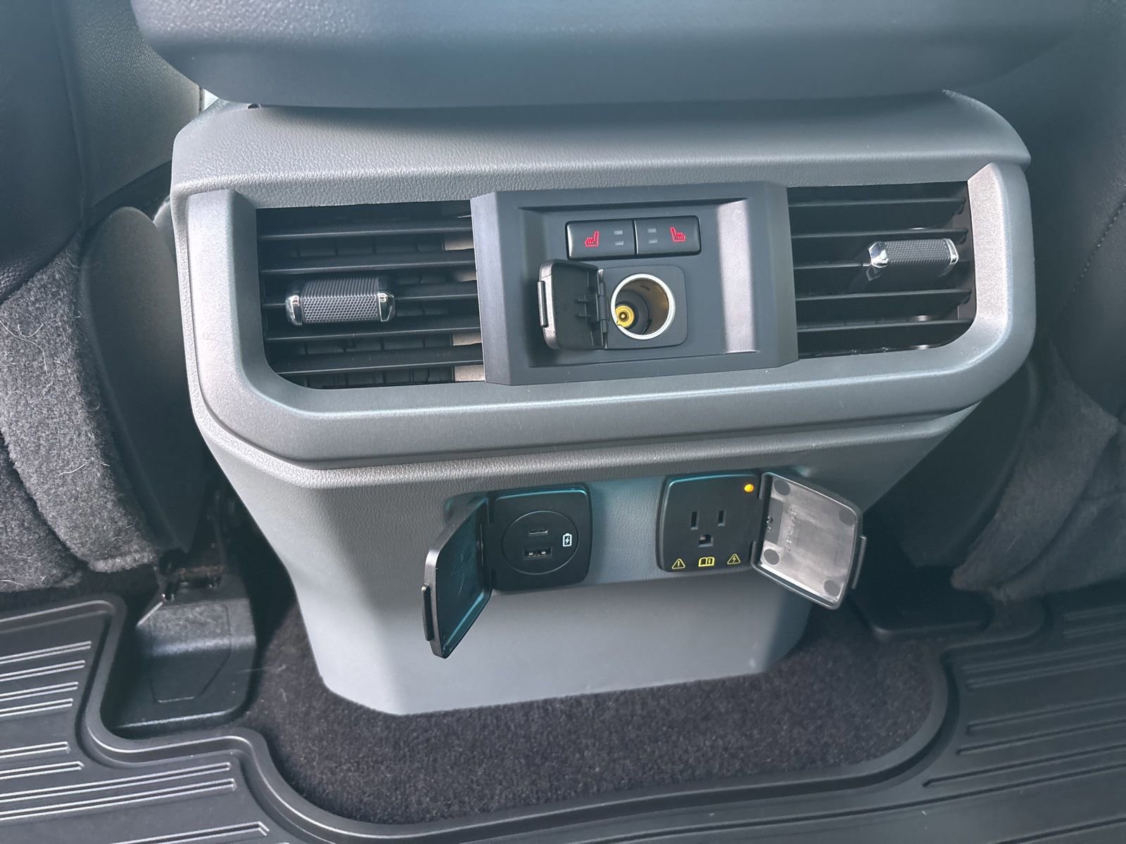 Certified 2022 Ford F150 Lariat w/ Equipment Group 502A High image 44