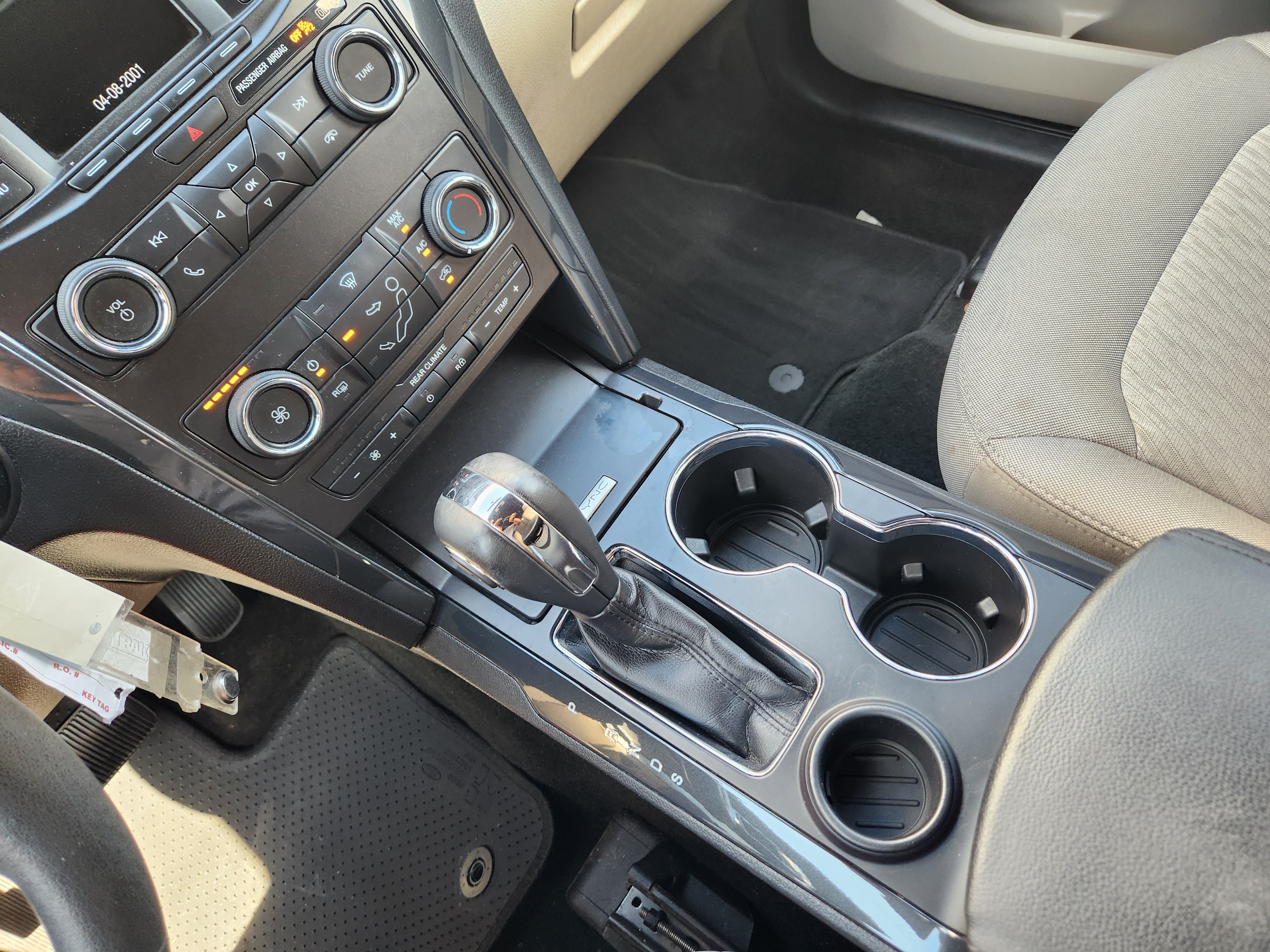 Certified 2018 Ford Explorer FWD image 15