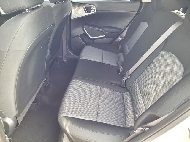 Used 2023 Kia Soul S image 12