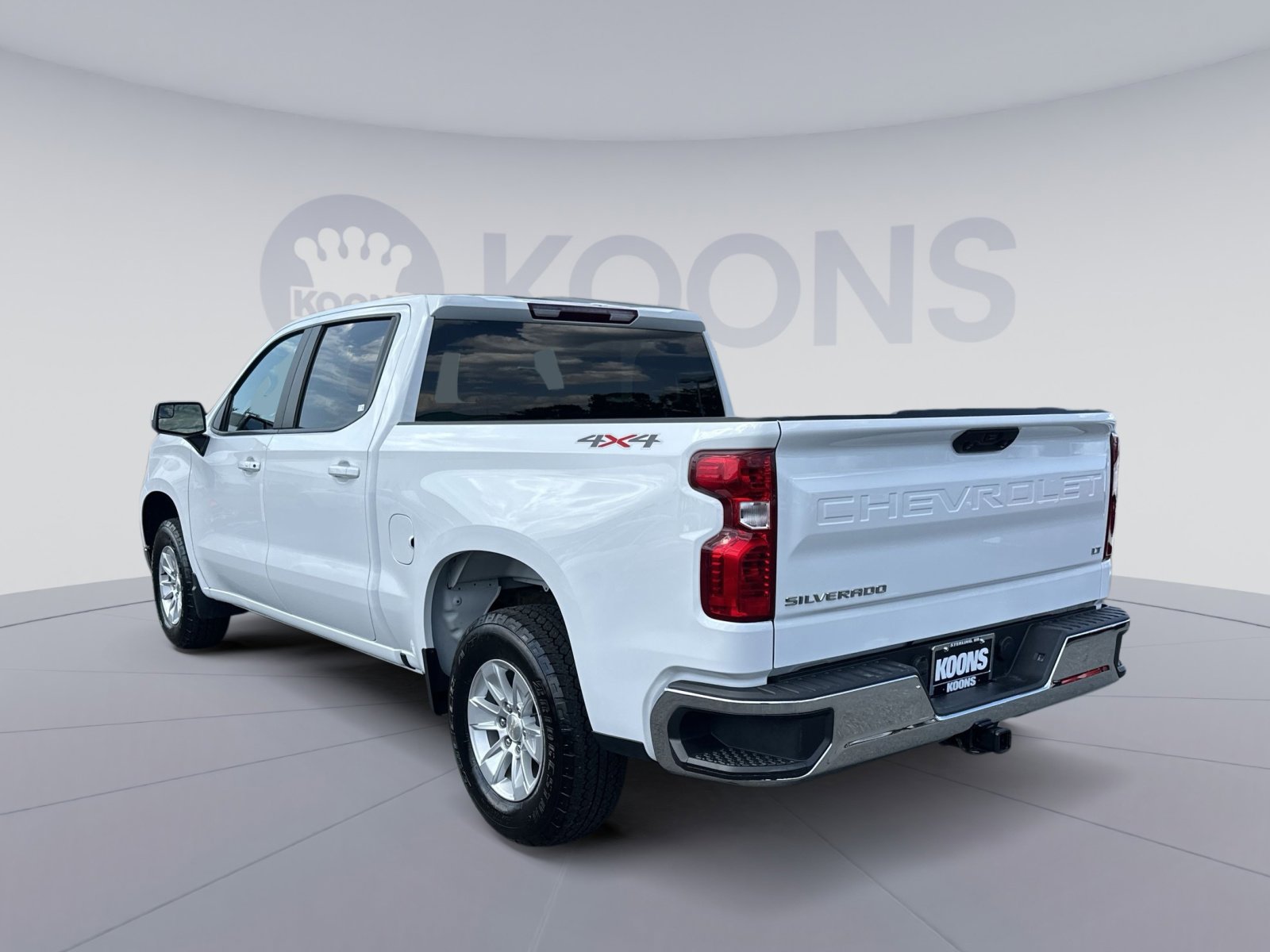 Used 2023 Chevrolet Silverado 1500 LT w/ Work Truck Package AWD/4WD image 14