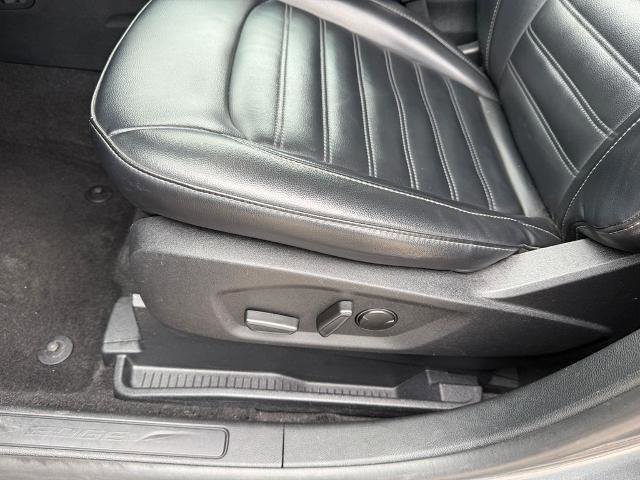 Certified 2024 Ford Edge SEL image 33