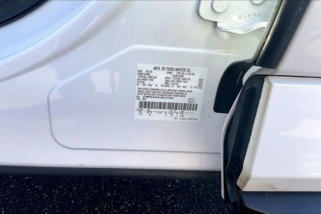 Certified 2018 Ford Edge Sport w/ Equipment Group 401A image 4