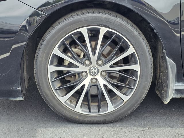 Used 2019 Toyota Camry SE FWD image 28