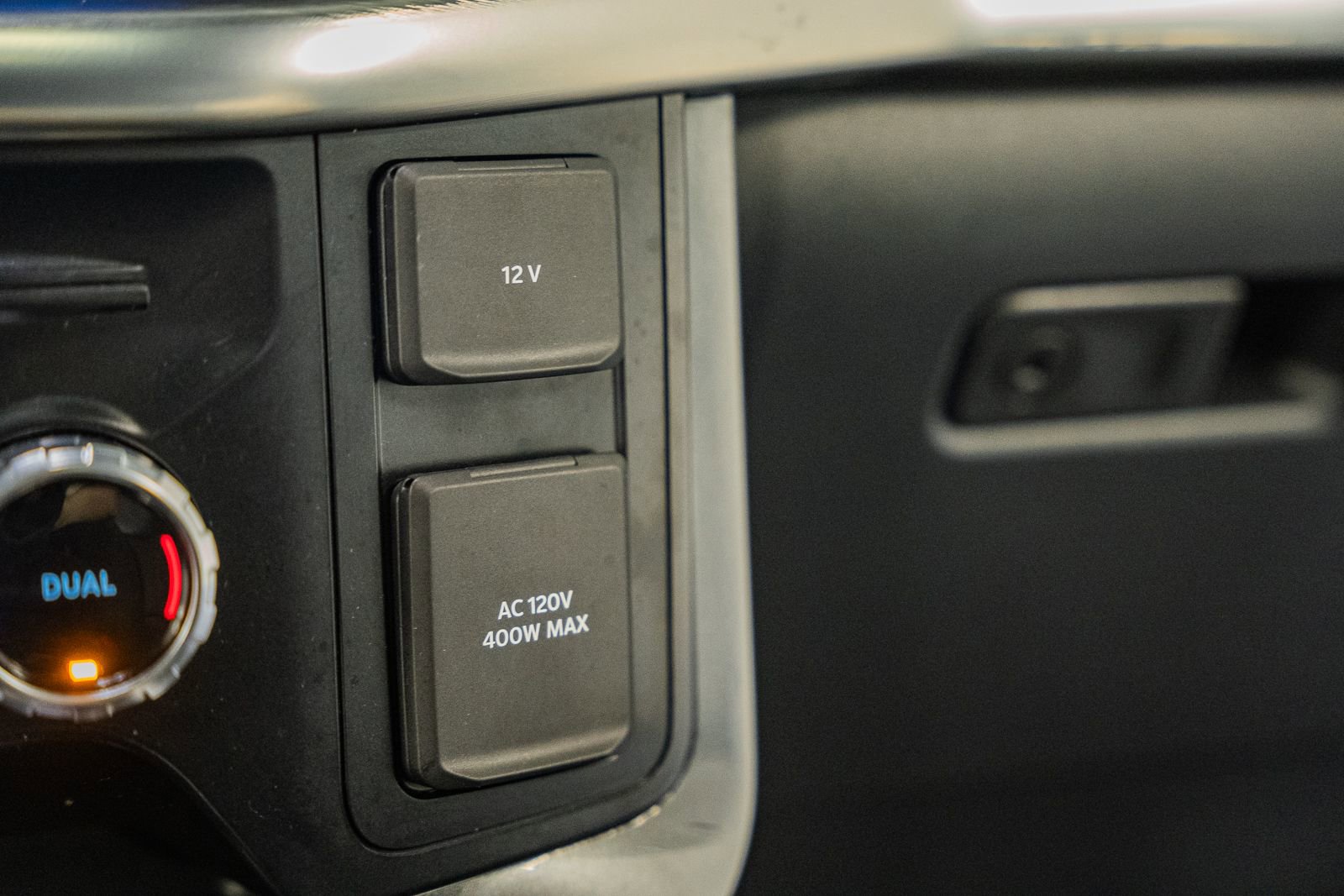 Certified 2023 Ford F150 Lariat w/ Equipment Group 502A High image 32