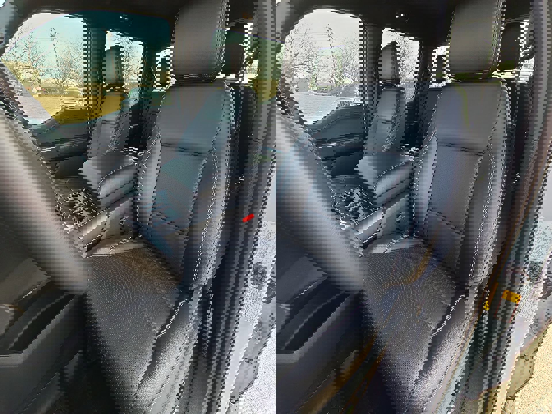 Certified 2025 Ford F150 Lariat w/ Equipment Group 501A Mid image 11