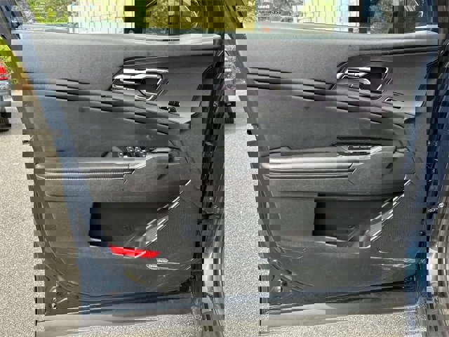 Used 2023 Kia Sportage SX Prestige image 18