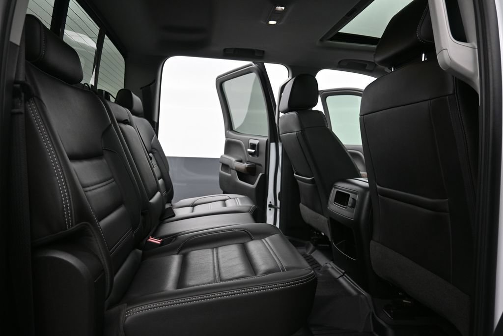 Used 2019 GMC Sierra 3500 Denali w/ Duramax Plus Package AWD/4WD image 16