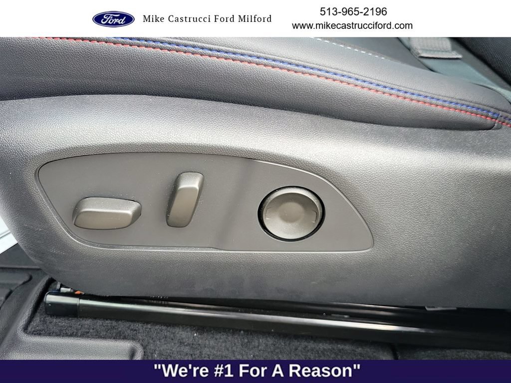 Used 2025 Chevrolet Equinox EV RS w/ LPO, All-Weather Mat Package AWD/4WD image 19