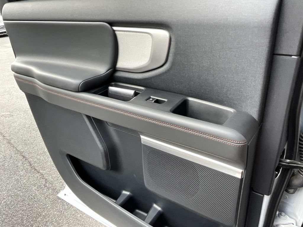 Certified 2025 Ford Expedition Max Active AWD/4WD image 23