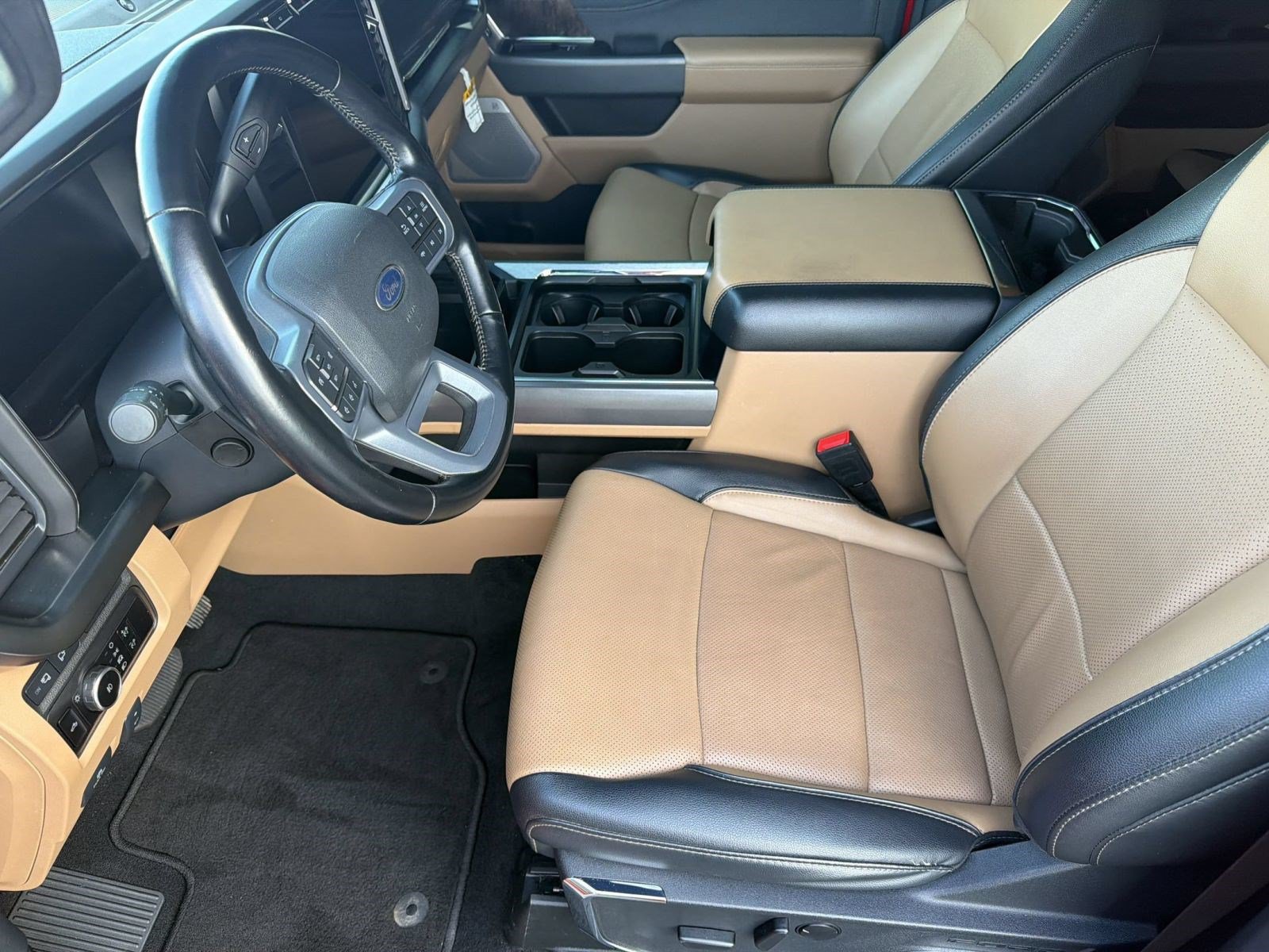 Certified 2023 Ford F250 Lariat w/ Chrome Package AWD/4WD image 5