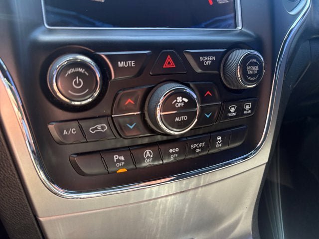 Used 2018 Jeep Grand Cherokee Laredo AWD/4WD image 19