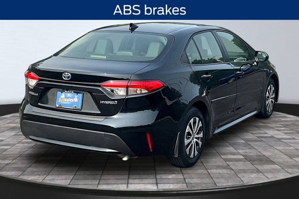 Used 2022 Toyota Corolla LE FWD image 6