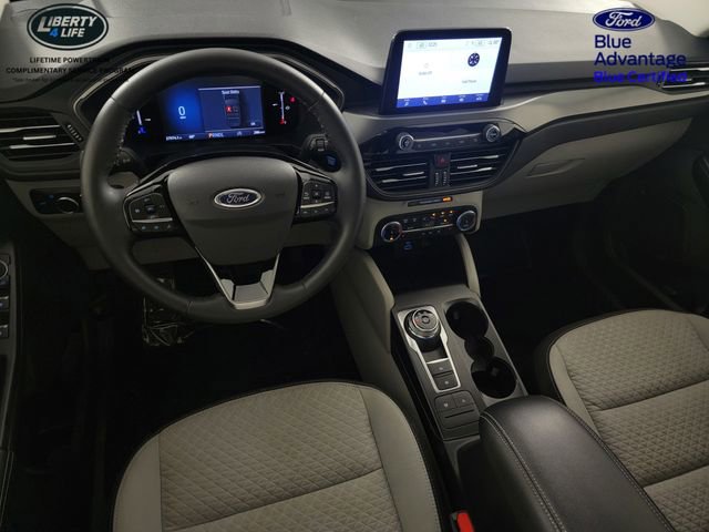 Certified 2023 Ford Escape Active AWD/4WD image 32