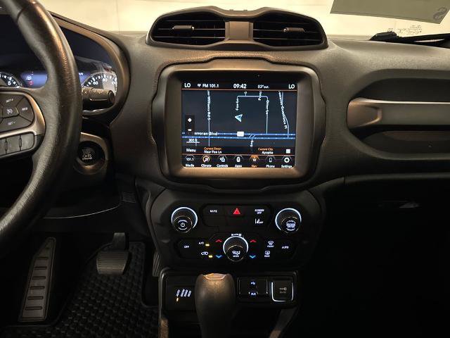 Used 2022 Jeep Renegade Latitude w/ Convenience Group AWD/4WD image 21