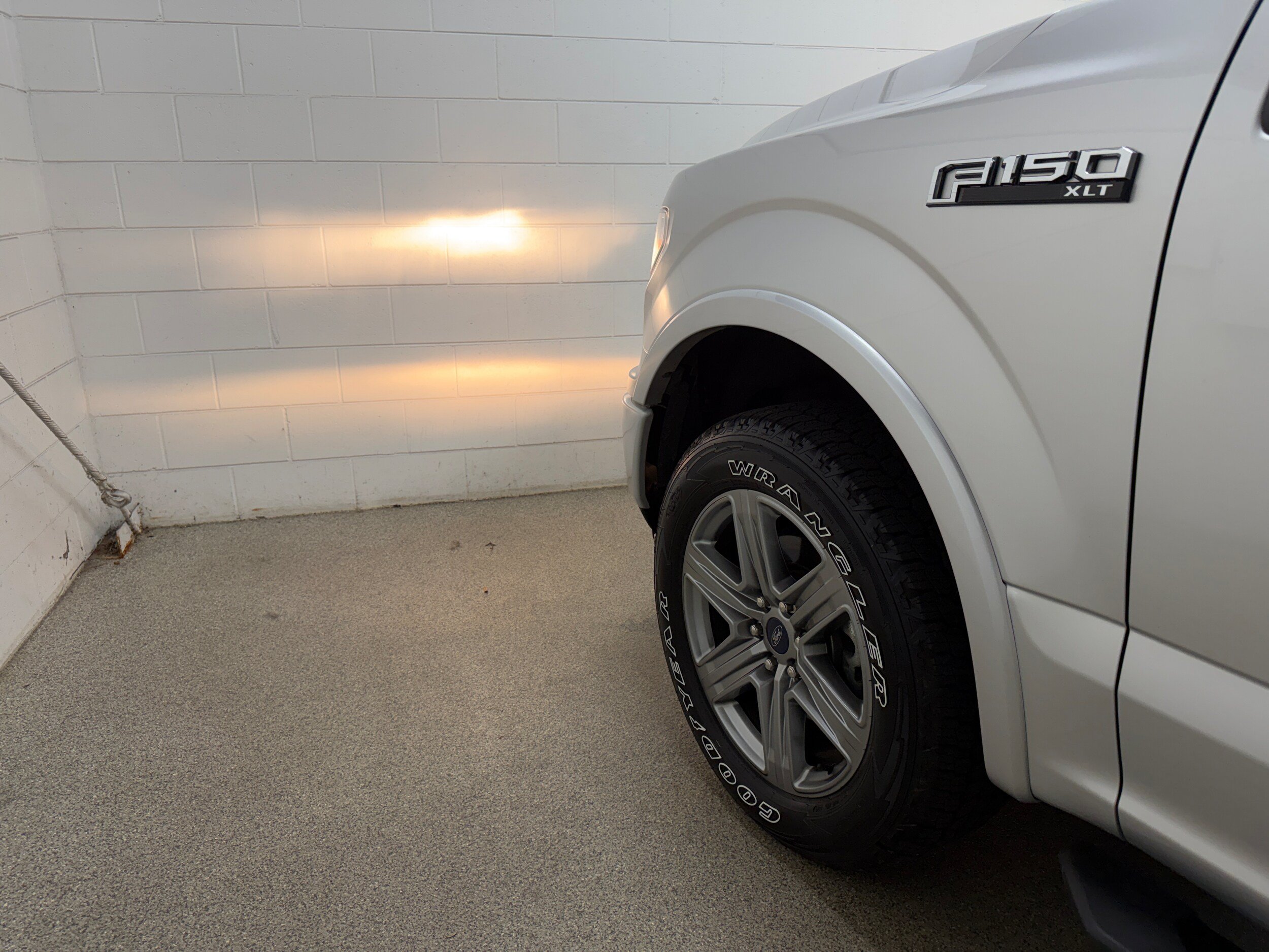 Certified 2019 Ford F150 XLT w/ Equipment Group 302A Luxury AWD/4WD image 38