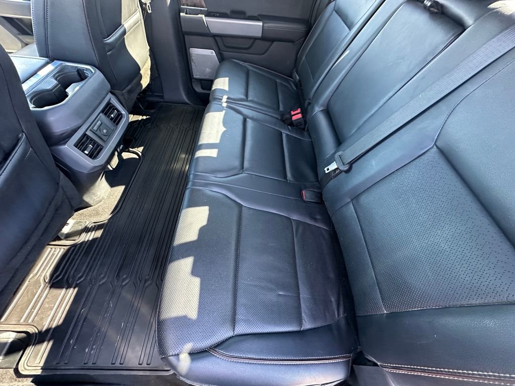 Certified 2024 Ford F250 Lariat w/ Chrome Package image 19