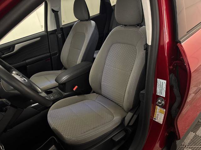 Certified 2022 Ford Escape SE image 12