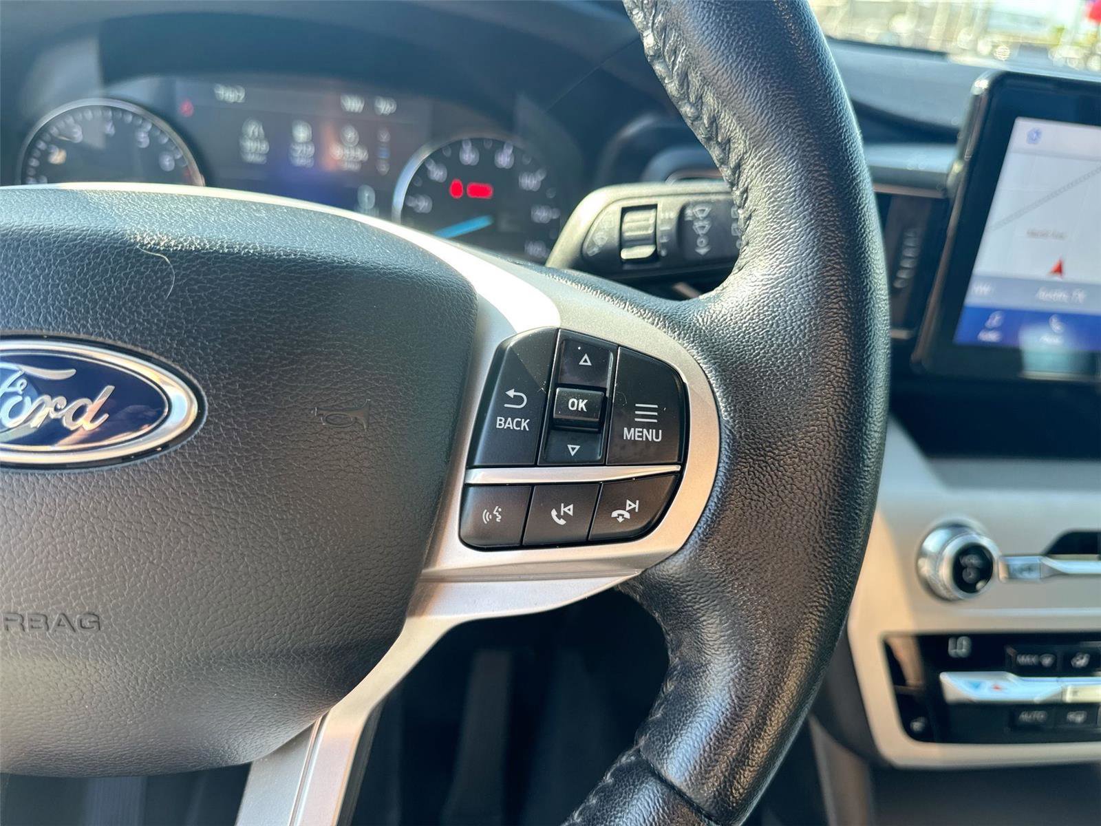 Certified 2021 Ford Explorer XLT w/ Equipment Group 202A image 30