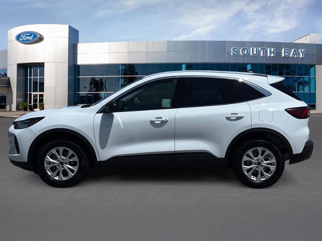 Certified 2024 Ford Escape Active AWD/4WD image 2