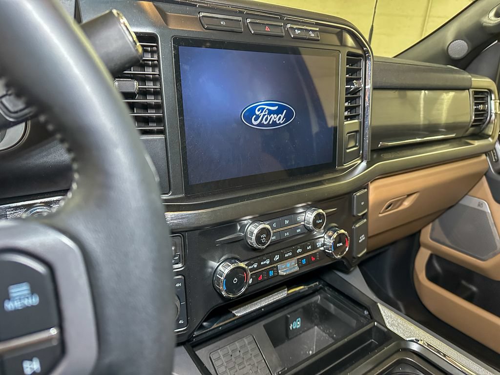 Certified 2024 Ford F250 Lariat w/ Tremor Off-Road Package AWD/4WD image 39