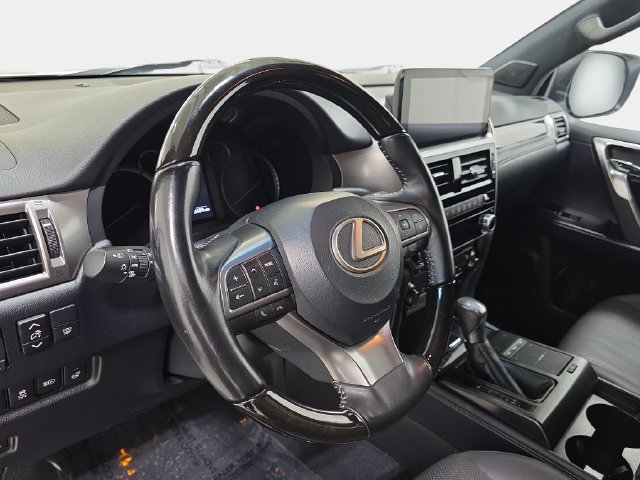 Used 2023 Lexus GX 460 Premium w/ Premium Plus Package AWD/4WD image 14