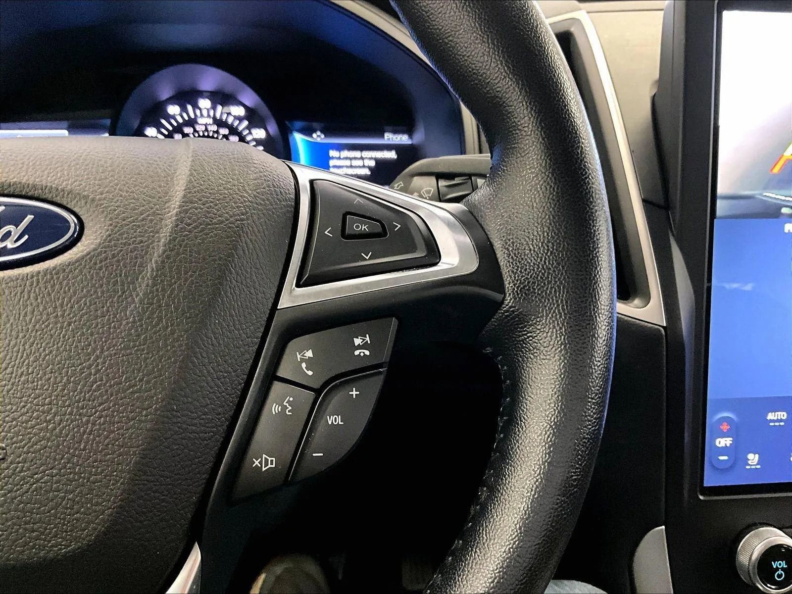 Certified 2023 Ford Edge SEL w/ Convenience Package AWD/4WD image 18