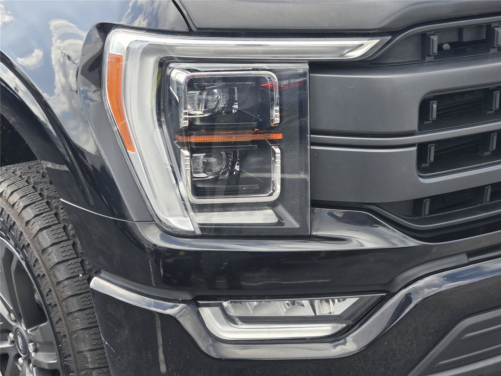 Certified 2023 Ford F150 Lariat w/ Equipment Group 502A High AWD/4WD image 10