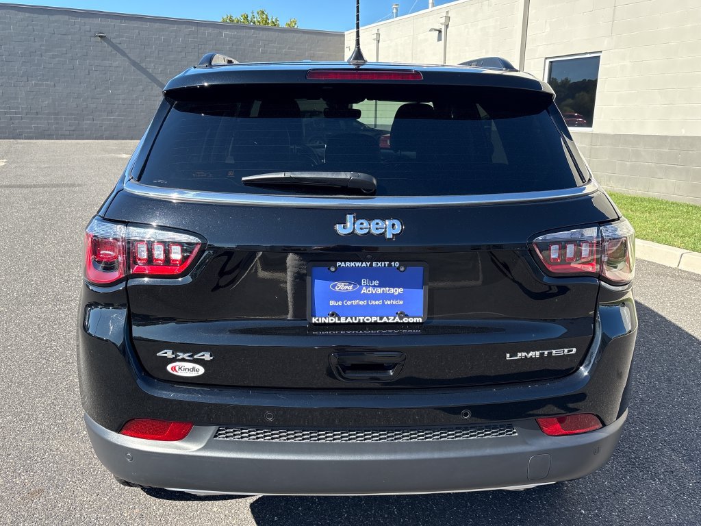 Used 2023 Jeep Compass Limited AWD/4WD image 25